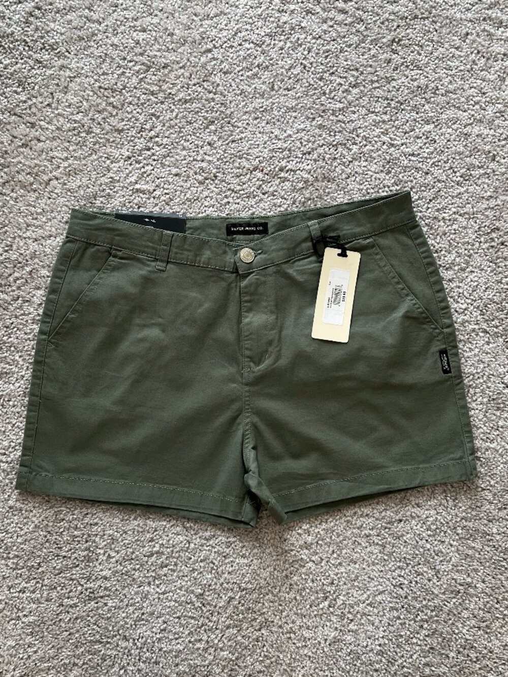 Silver Women's Size 14 Stretch Walking Shorts Army Green NWT